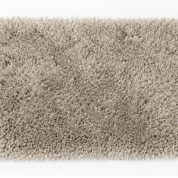 Big Long-Pile Rug # Alfombra de pelo Largo Grande