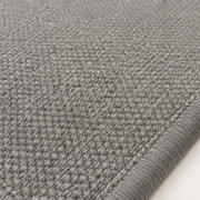 Big Long-Pile Rug # Alfombra de pelo Largo Grande